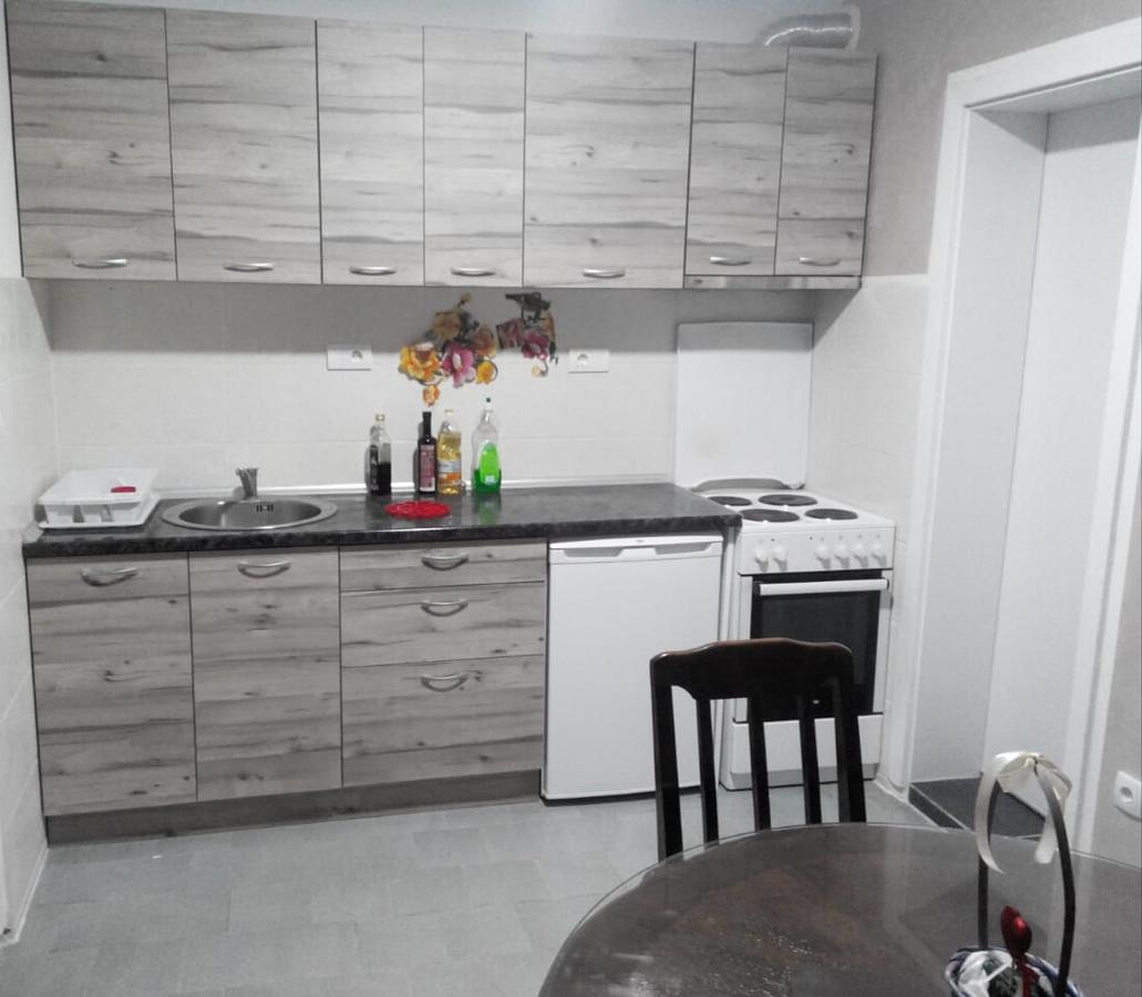 Apartments Stevanovic บาร์ ภายนอก รูปภาพ